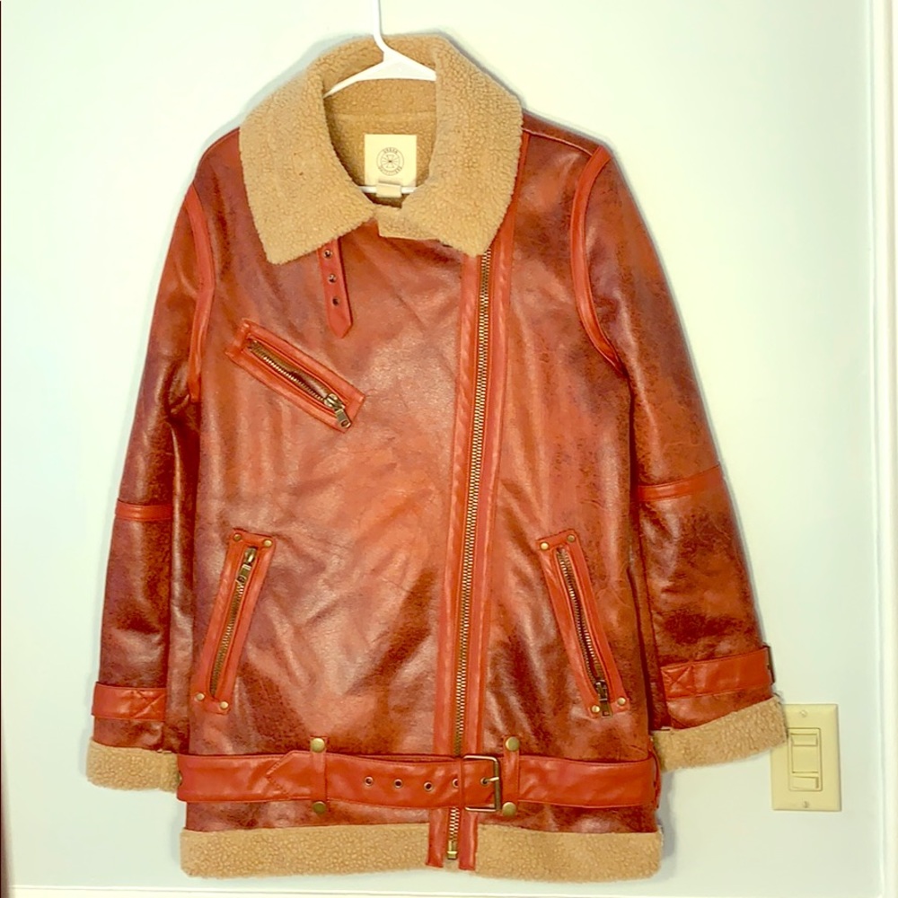 🌙🌹Urban Outfitters Winter Jacket Size Medium